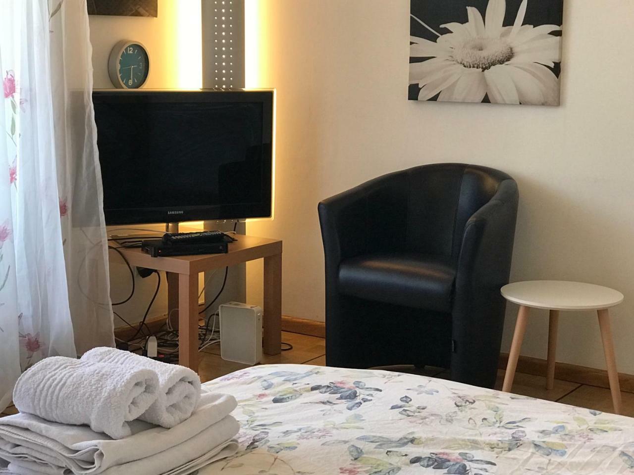 Center Basel Apartment Luaran gambar